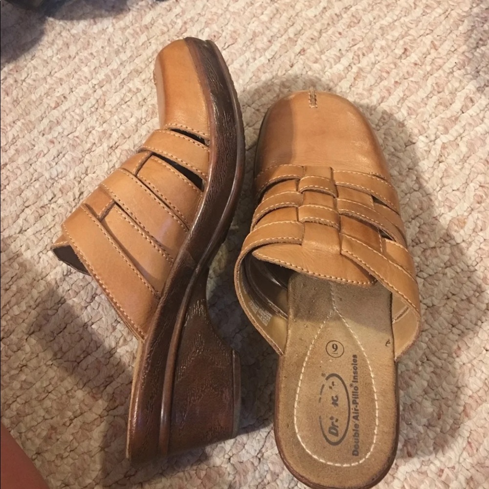 Wedge clogs - Picture 2 of 3